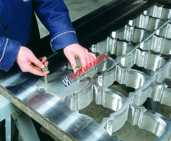 Concrete Paving Stone Moulds